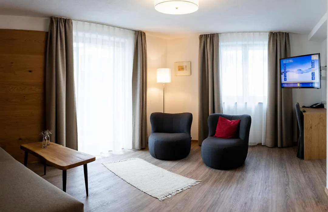 Hotel Montfort - Inklusive Sommerkarte Premium-1
