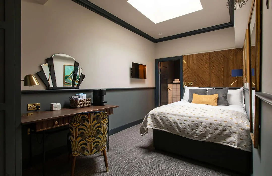 Hort'S Townhouse-1