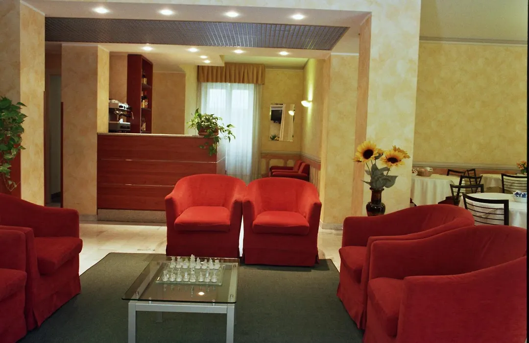 Hotel Engadina-1