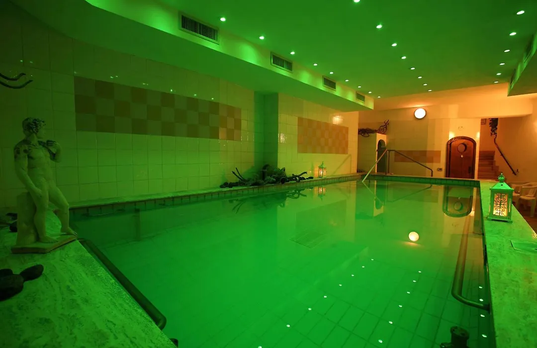 Hotel Bellevue Benessere&Relax-1