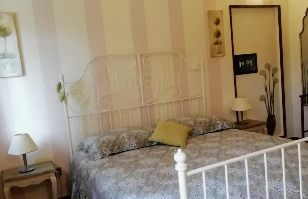 Bed&Breakfast La Siepe-1