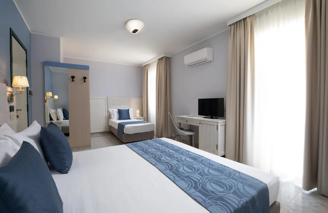 Hotel Rosa Dei Venti-1