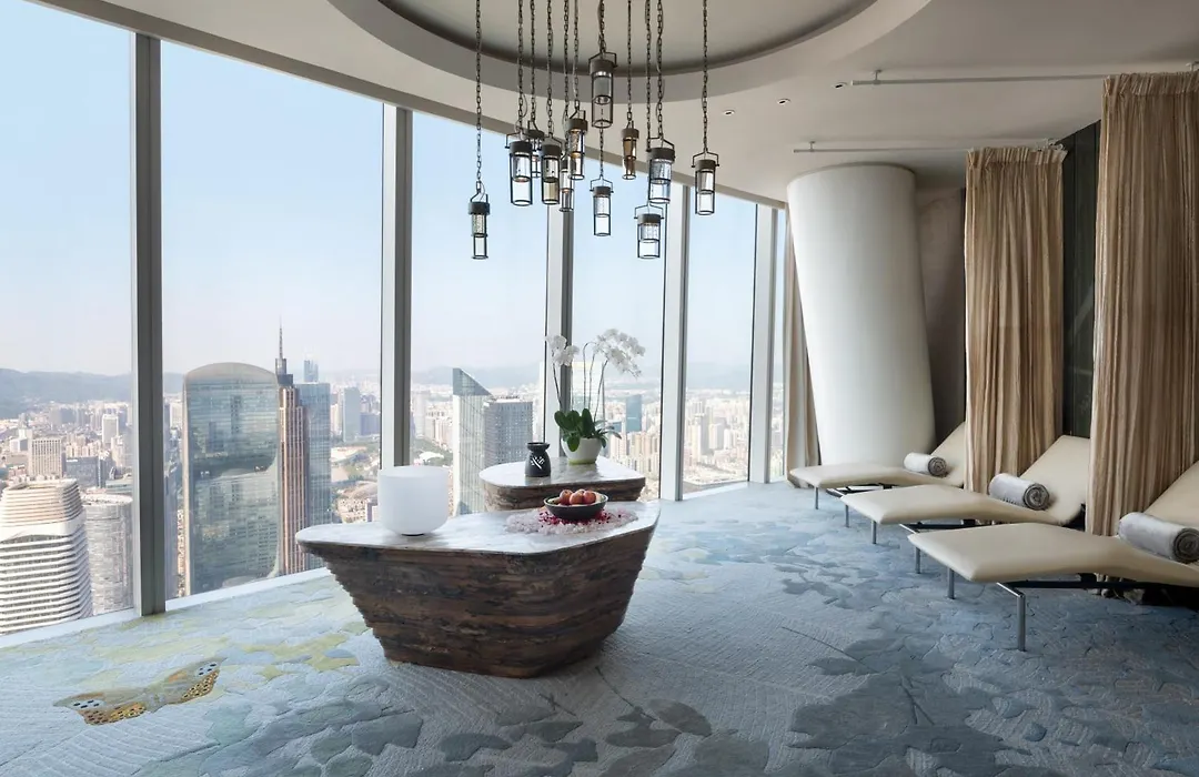 Four Seasons Hotel Guangzhou-1