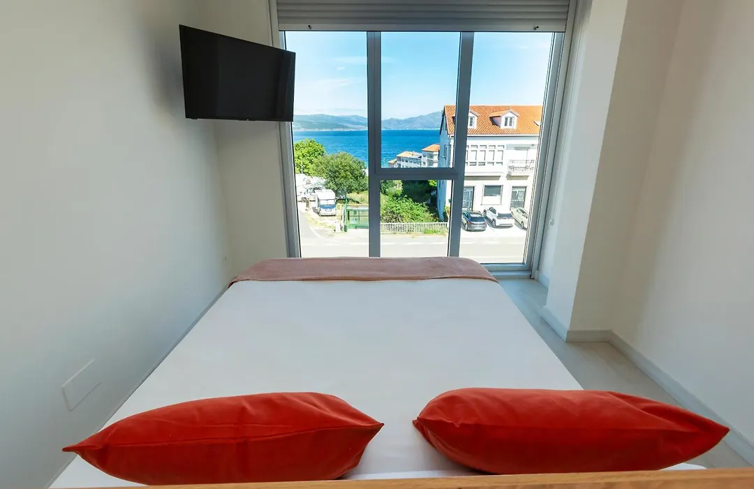 Ola Apartamentos Finisterre-1