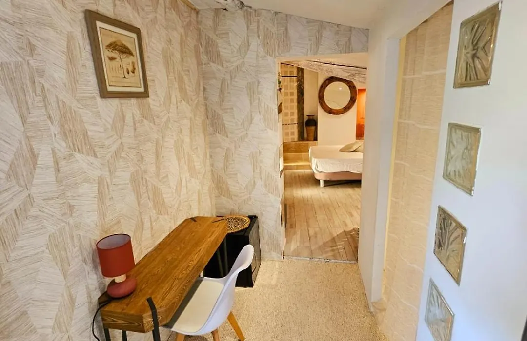 Suites Coupo Santo et Lou peïro-1
