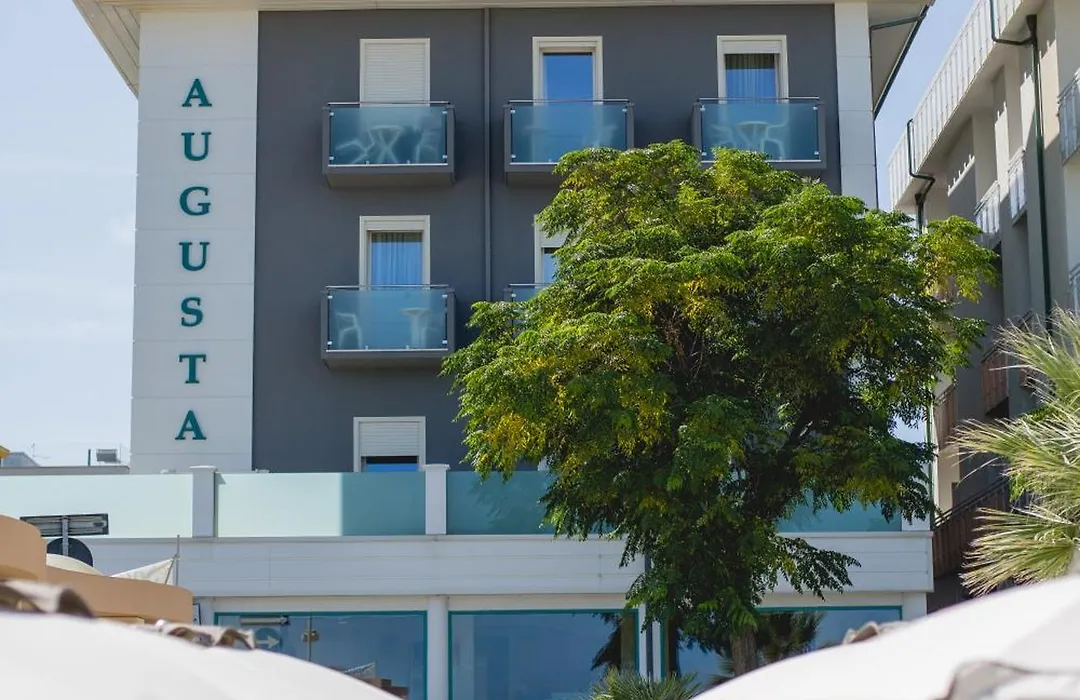 Hotel Augusta-1