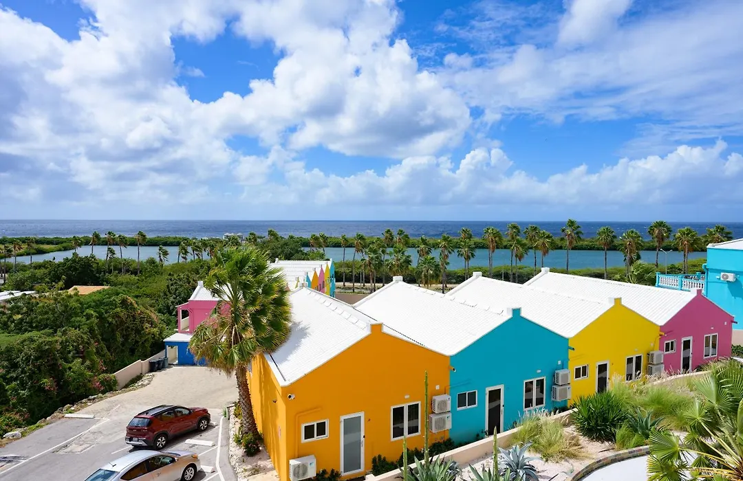 Merakii Seaview Escape Curacao-1