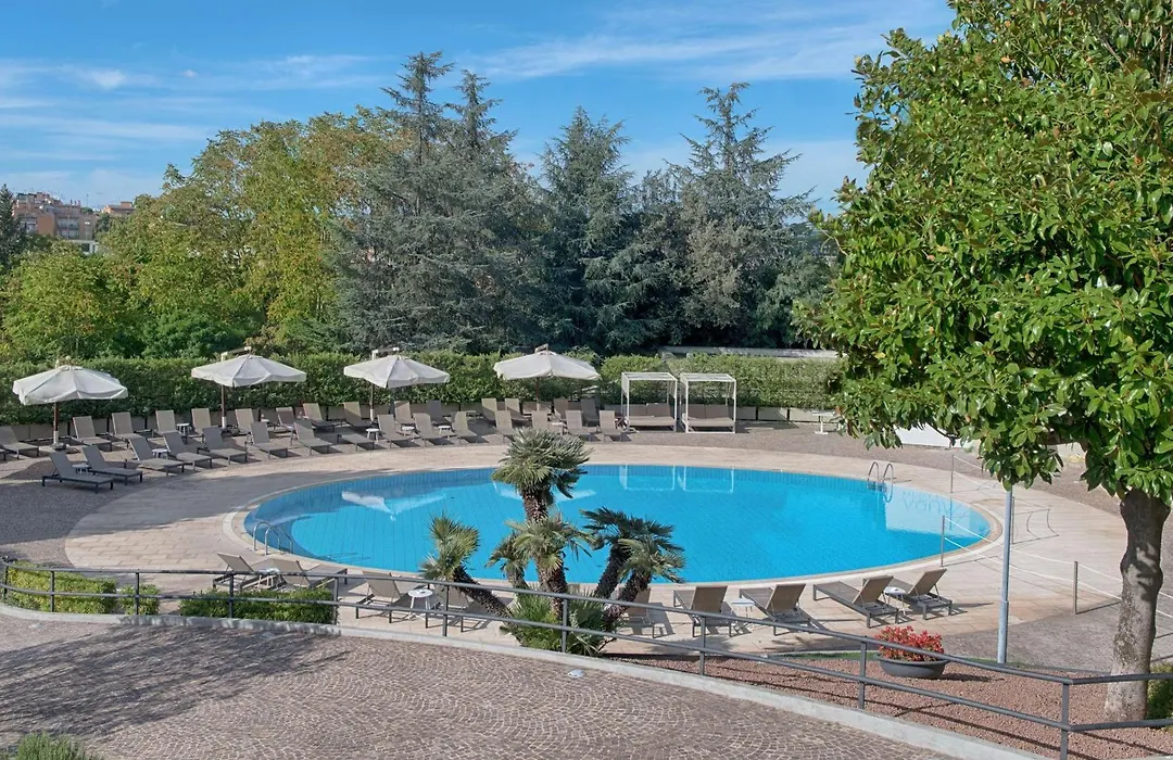 Nh Roma Villa Carpegna-1