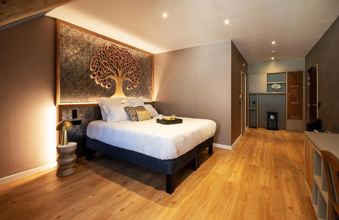 Logis Hôtel Jeanne&Jules Hôtel Spa et Restaurant-1