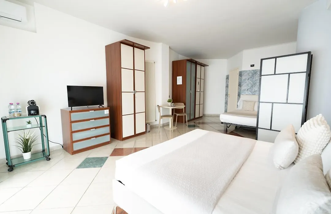 Amarin Pisa Room-1