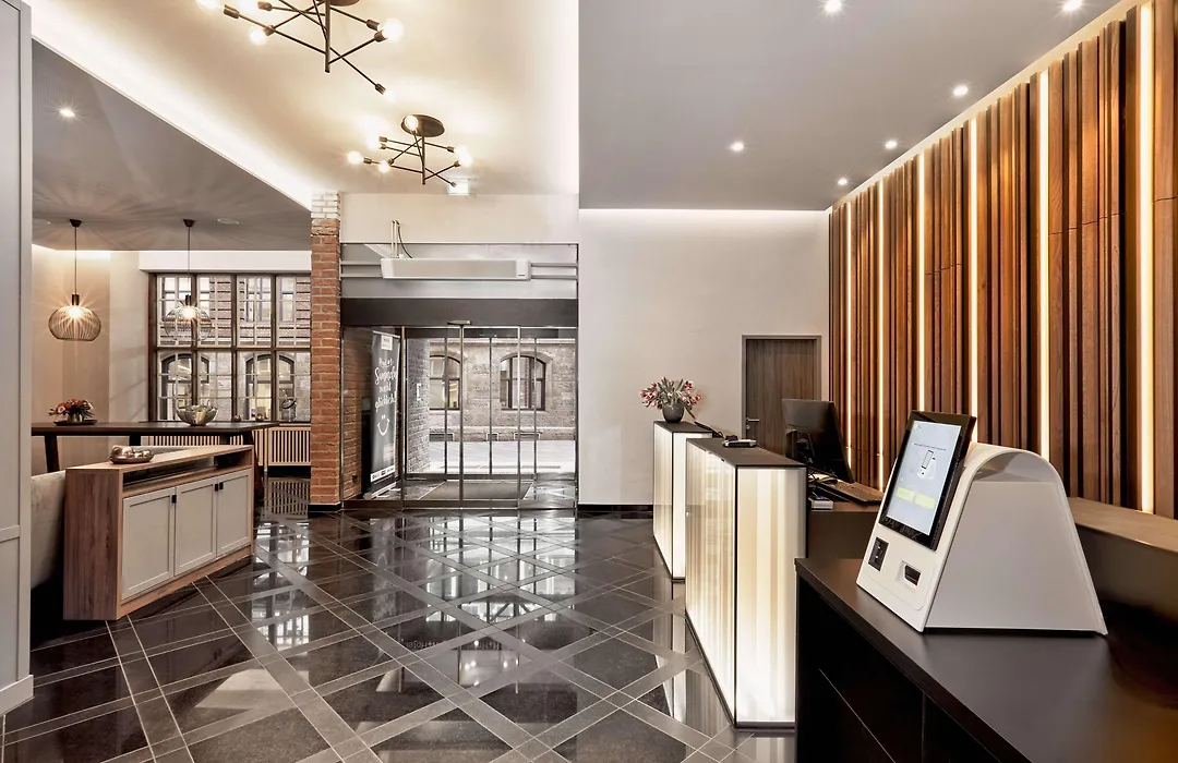 H+ Hotel Bremen-1