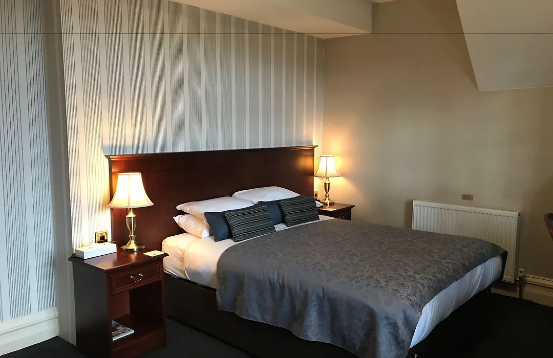 Cairn Hotel-1