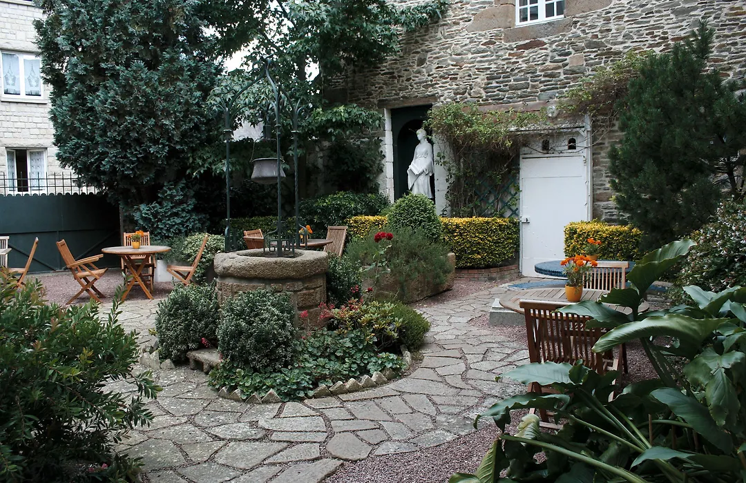 Best Western Hôtel Montgomery-1