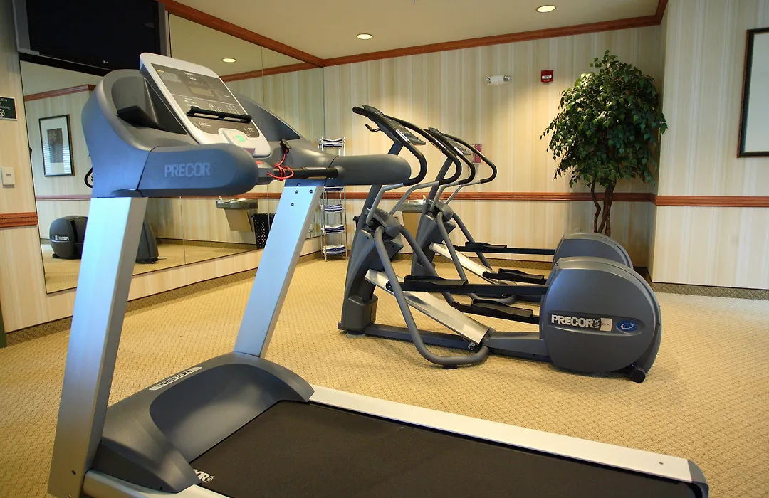 Country Inn & Suites By Radisson, Grand Forks, Nd-1
