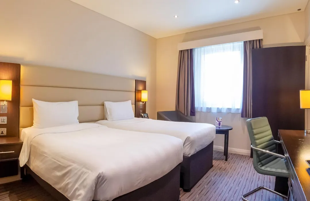 Premier Inn Dubai Al Jaddaf - An Emirates Group Company-1