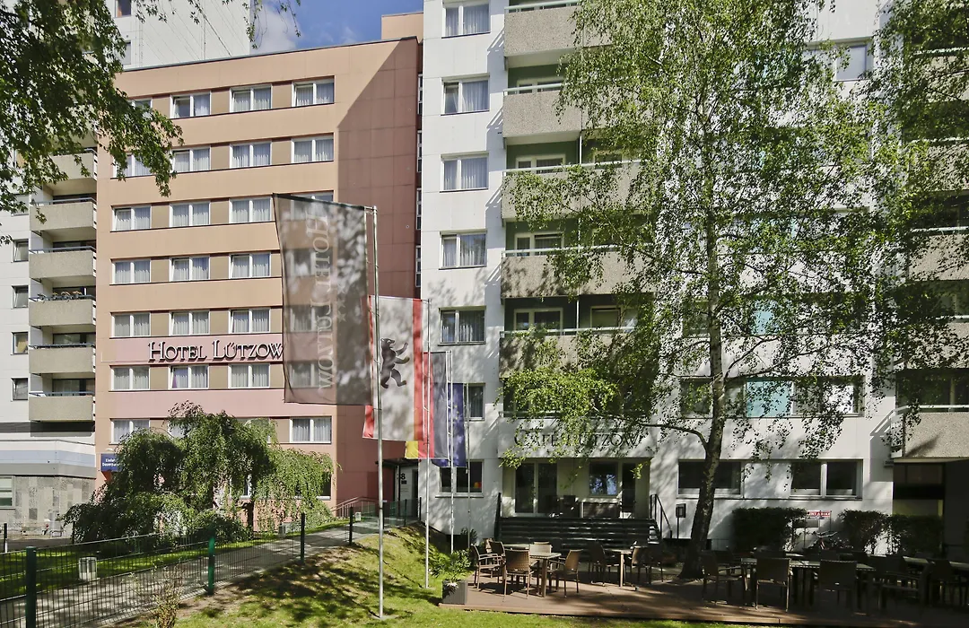 Hotel Luetzow-1