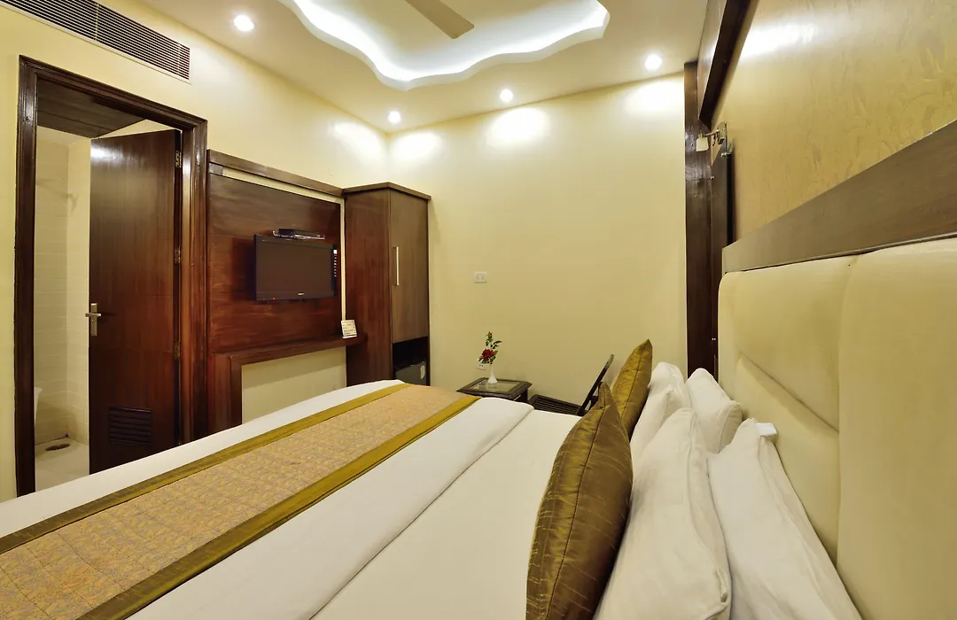 Aman International-A New Unit Of Aman Continental-1