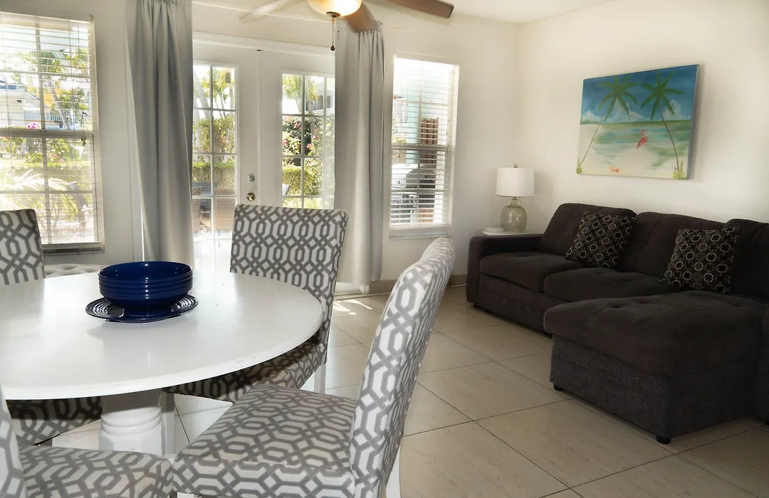 Island Club Turks & Grace Bay Place-1