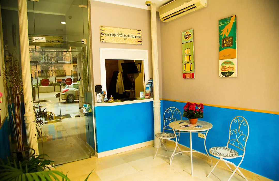 Hostal Montaloya-1