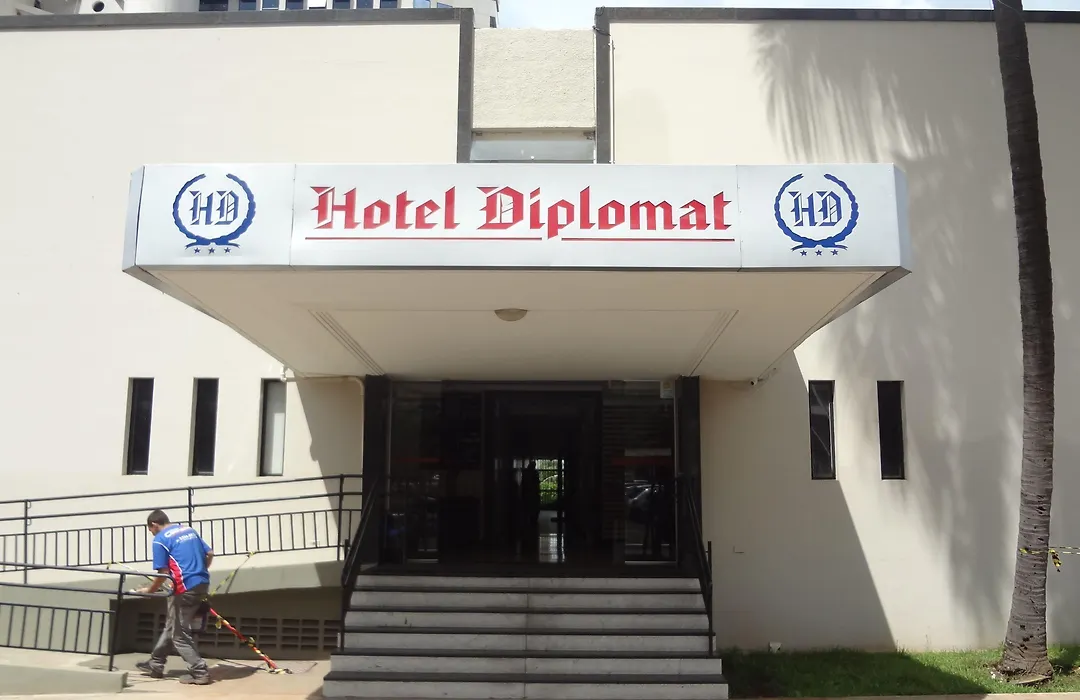 Hotel Diplomat By Bsb Inn-1