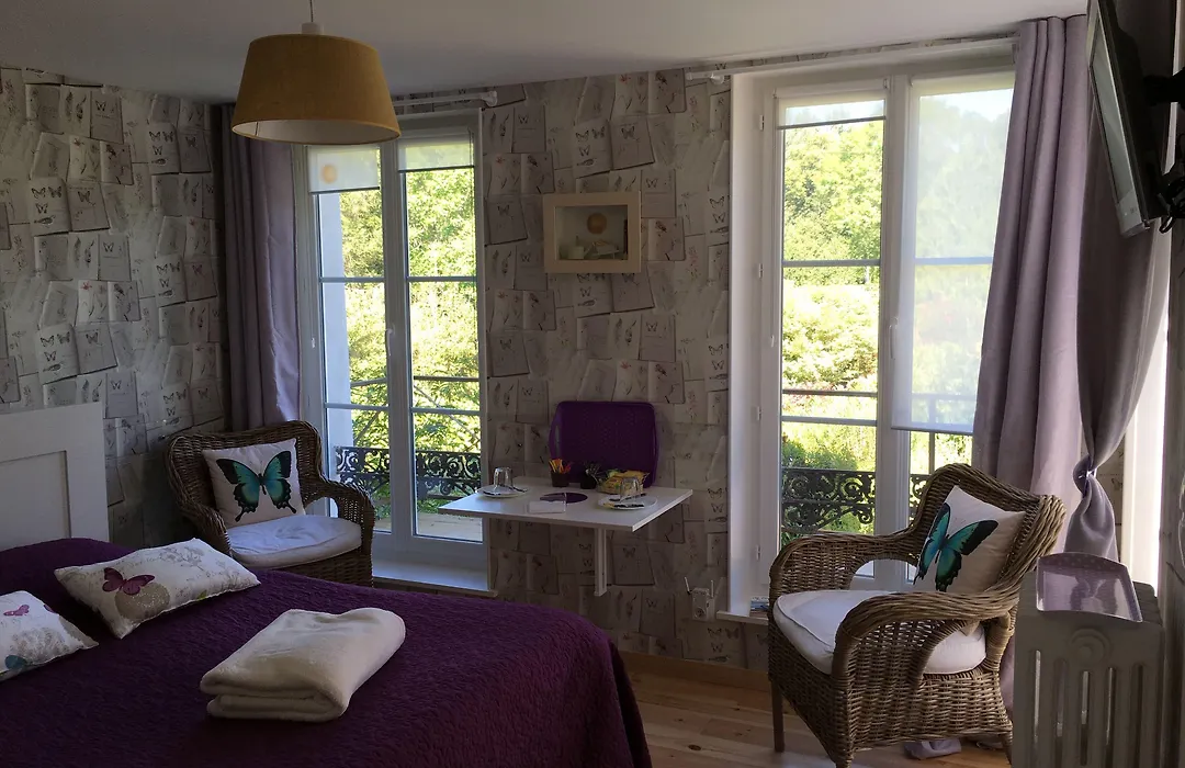 Au Jardin Des Deux Ponts-1