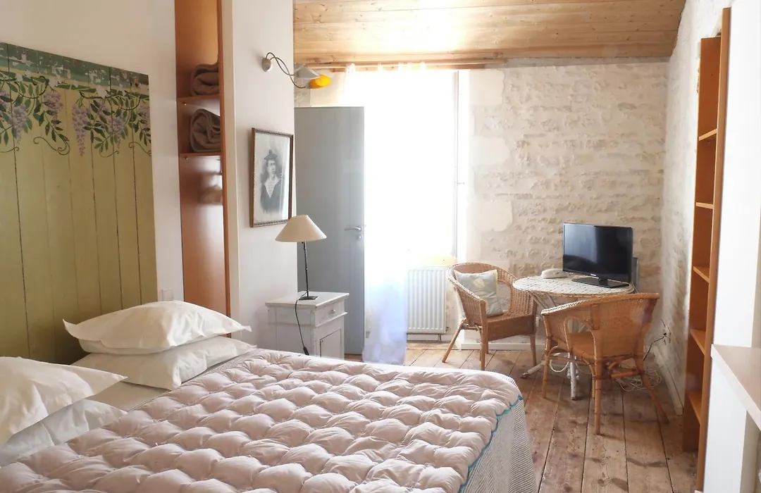 Hotel Le Senechal-1