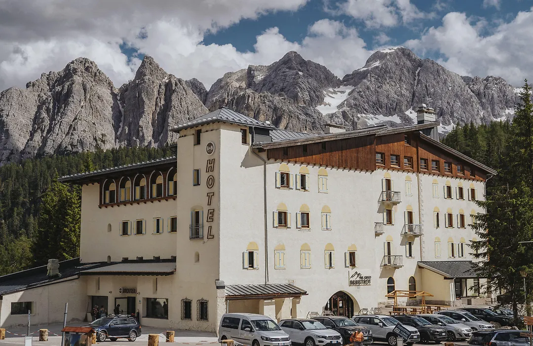 B&B Hotel Passo Tre Croci Cortina-1