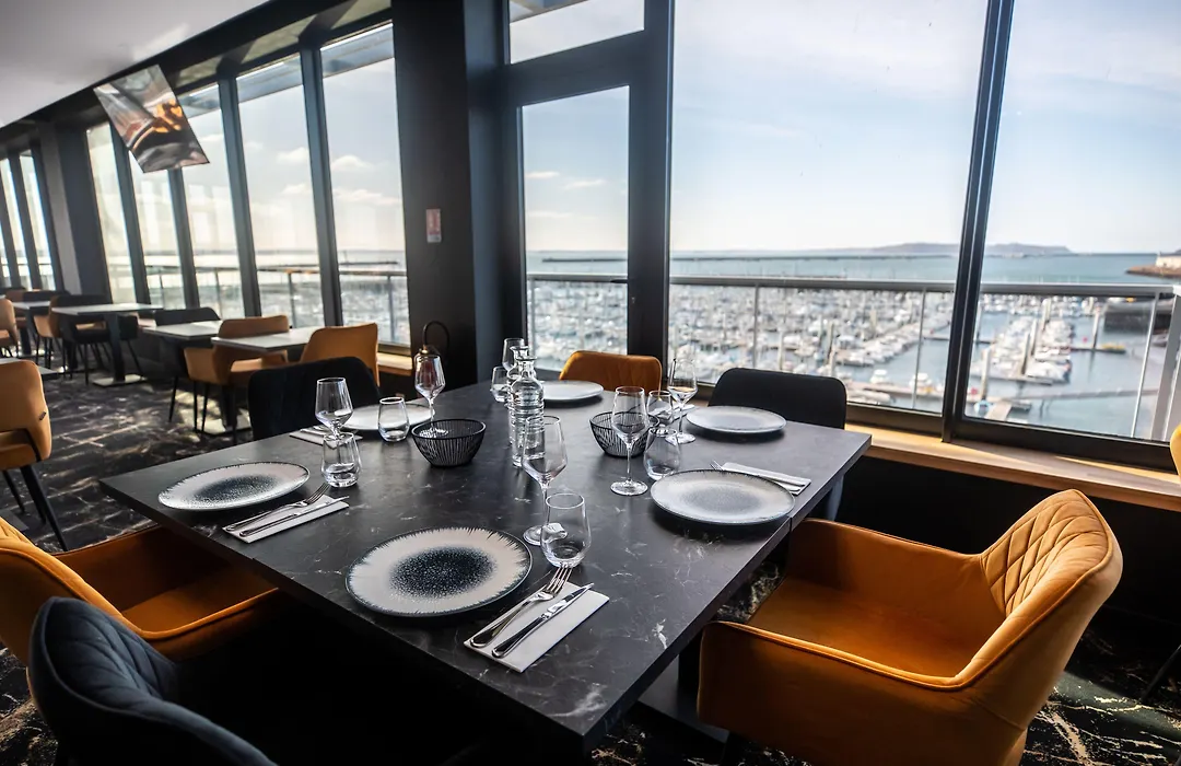 Le Barracuda & Spa, Pieds Dans L'Eau, Vue Mer, Espace Bien-Etre Offert-1