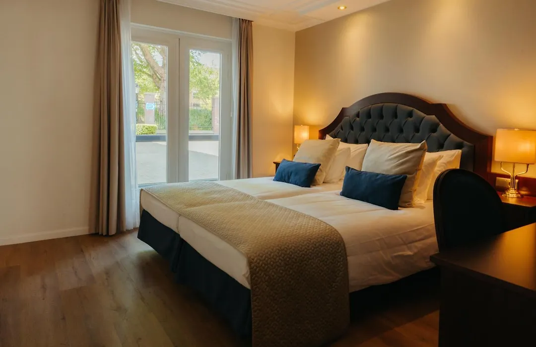 Grand Hotel Karel V-1