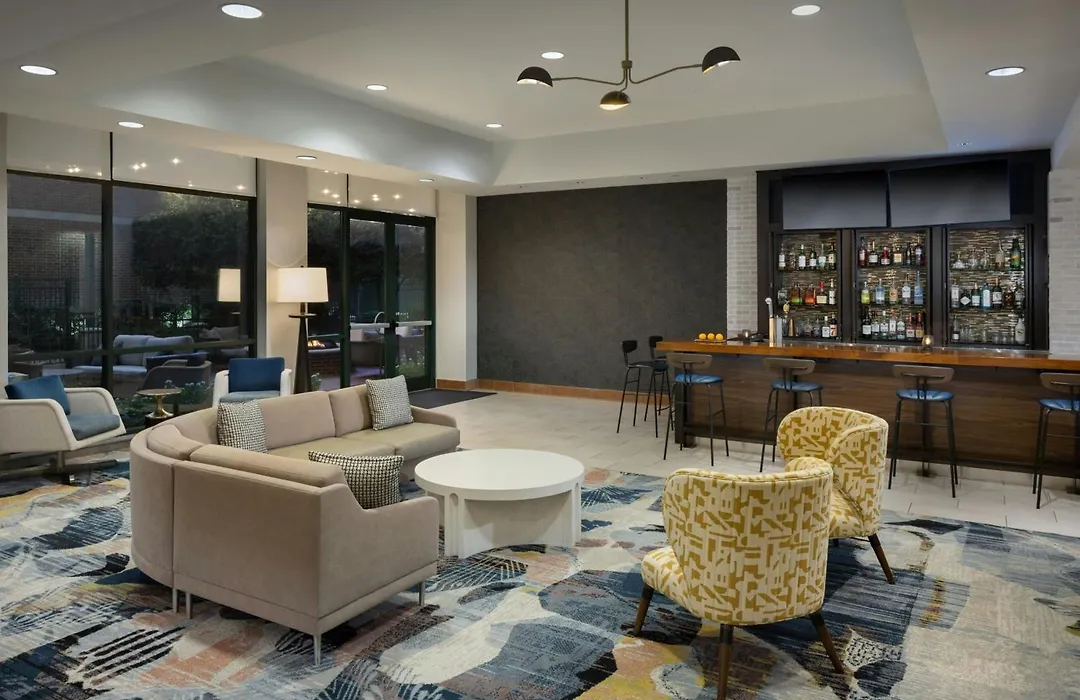 Courtyard By Marriott Little Rock Downtown-1