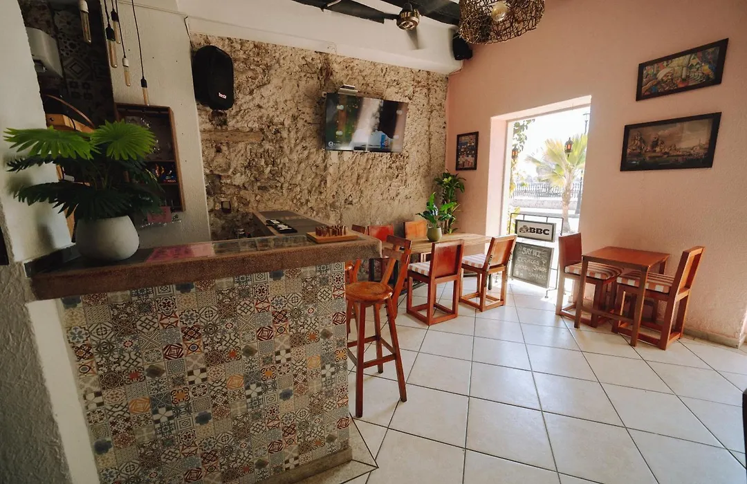Casa Zahri Boutique Hostel-1