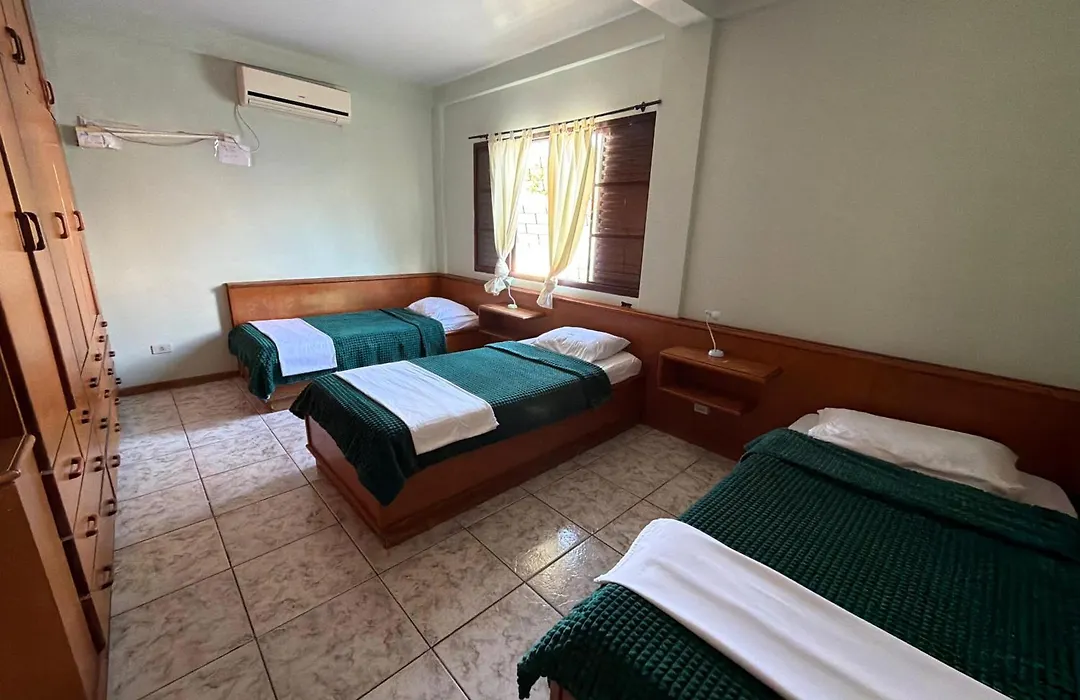 Triana Guest House-1