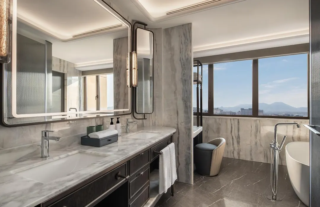 Intercontinental Hangzhou Wulin By Ihg-1