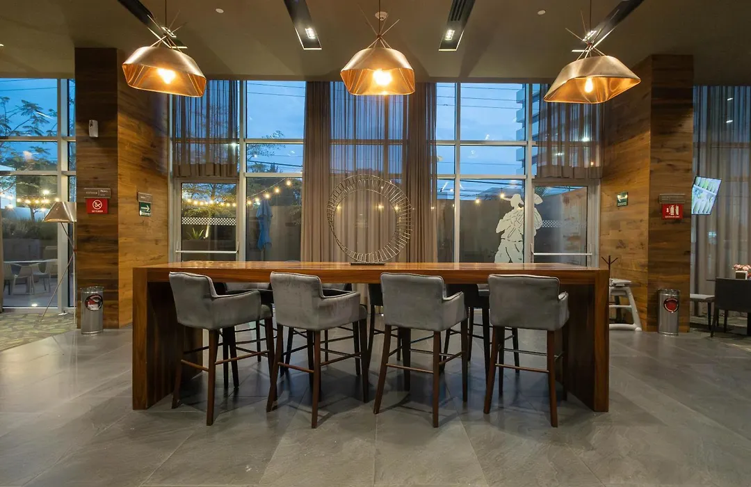 Hampton Inn By Hilton Leon-1