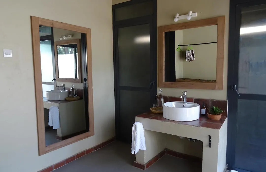 Honey Badger Lodge-1