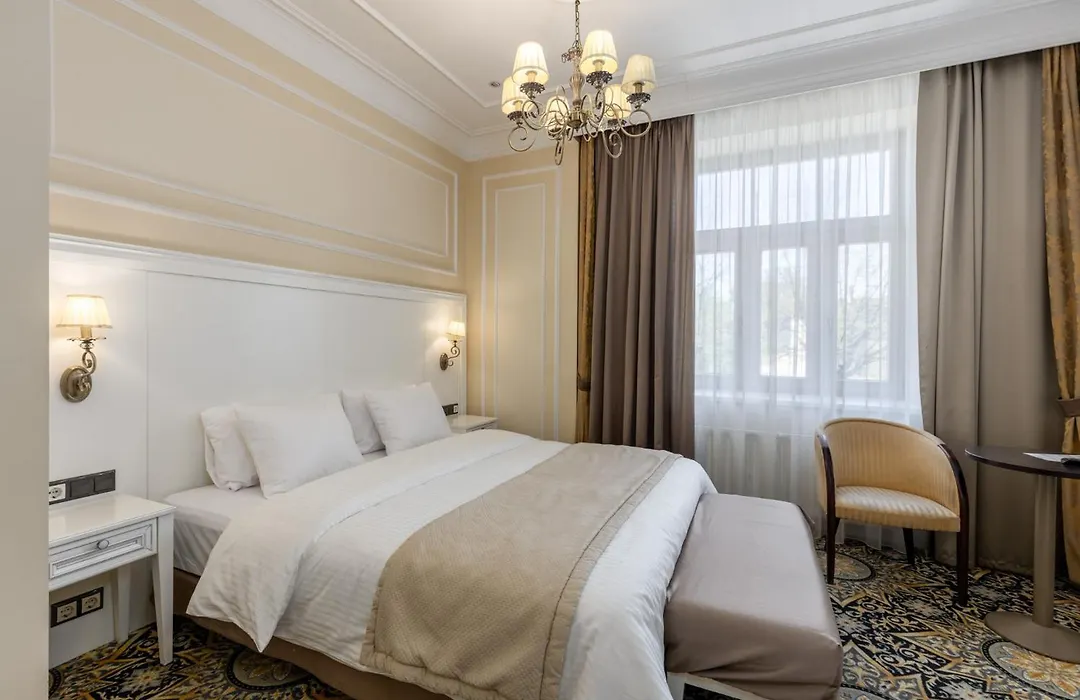 Gertrude Hotel-1