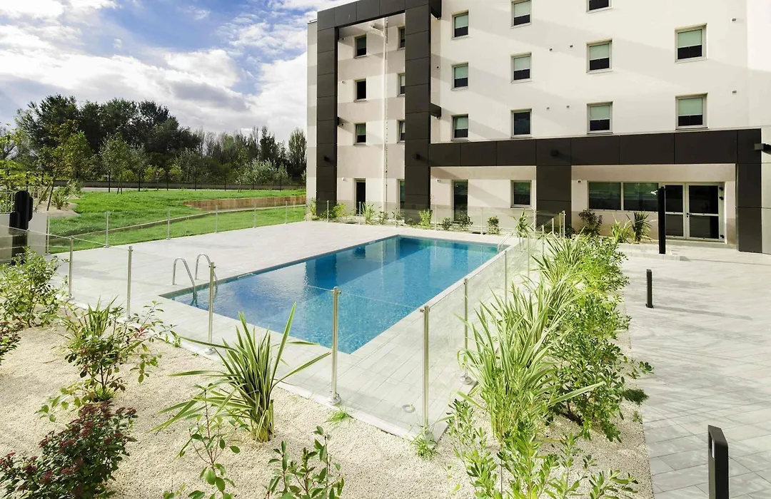 Ibis Budget Valence Sud-1