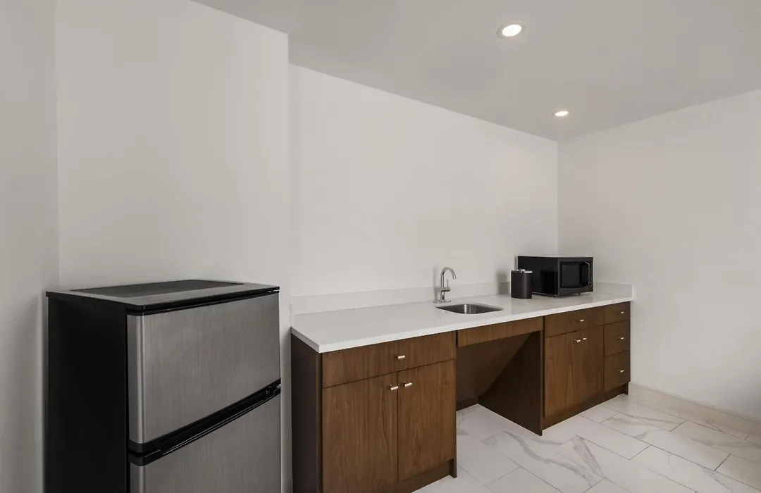 Best Western Premier Empire State Hotel-1