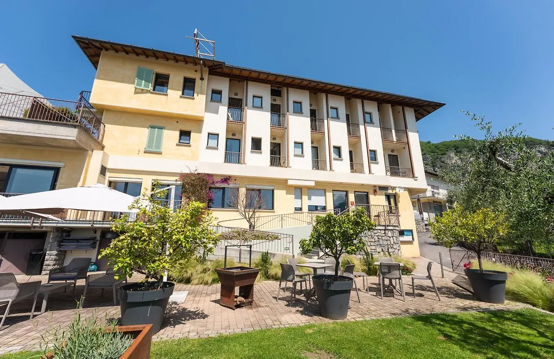 Hotel Miranda-1