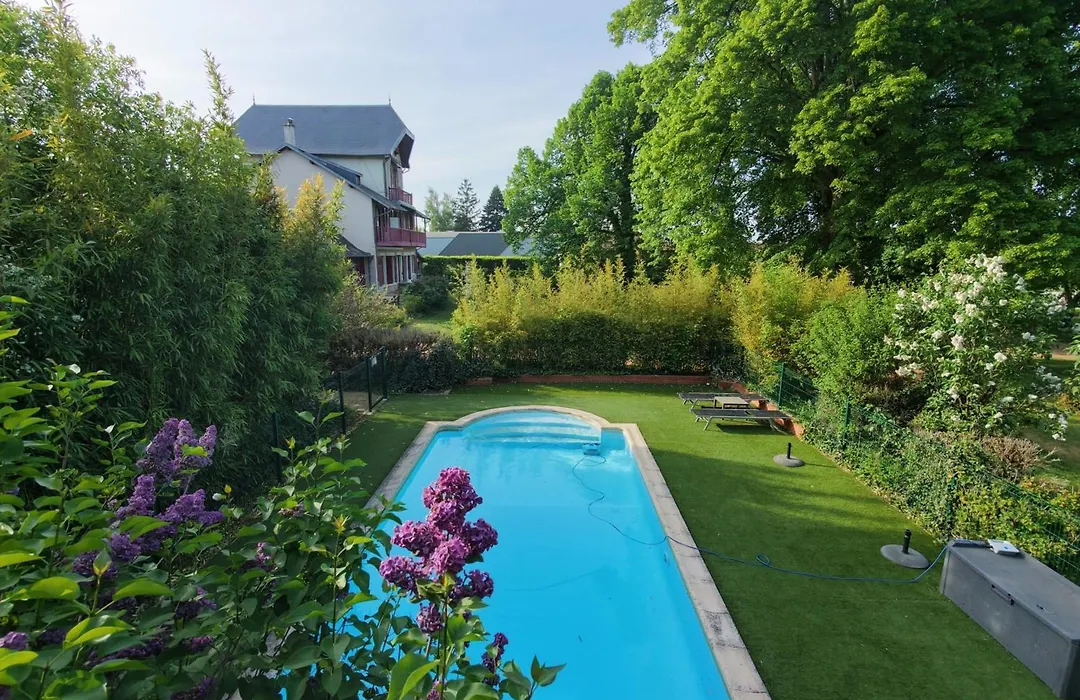 Maison de charme avec piscine proche Vichy - Le Monde de Charlie-1