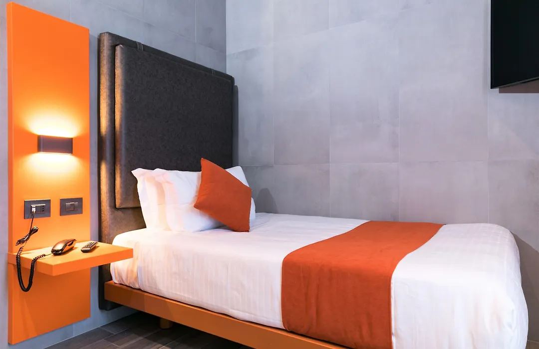 J24 Hotel Milano-1