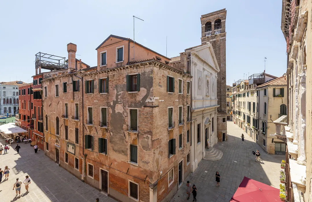 H10 Palazzo Canova-1