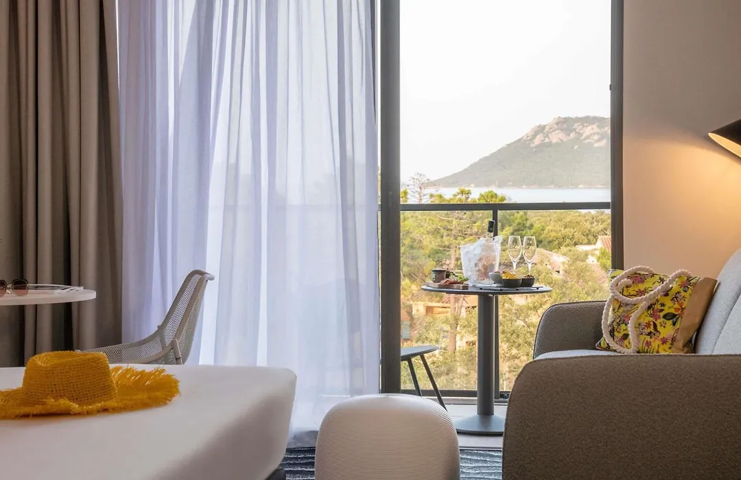 Ibis Styles Porto Vecchio-1