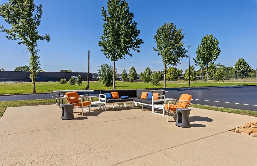 Hampton Inn & Suites Murfreesboro-1
