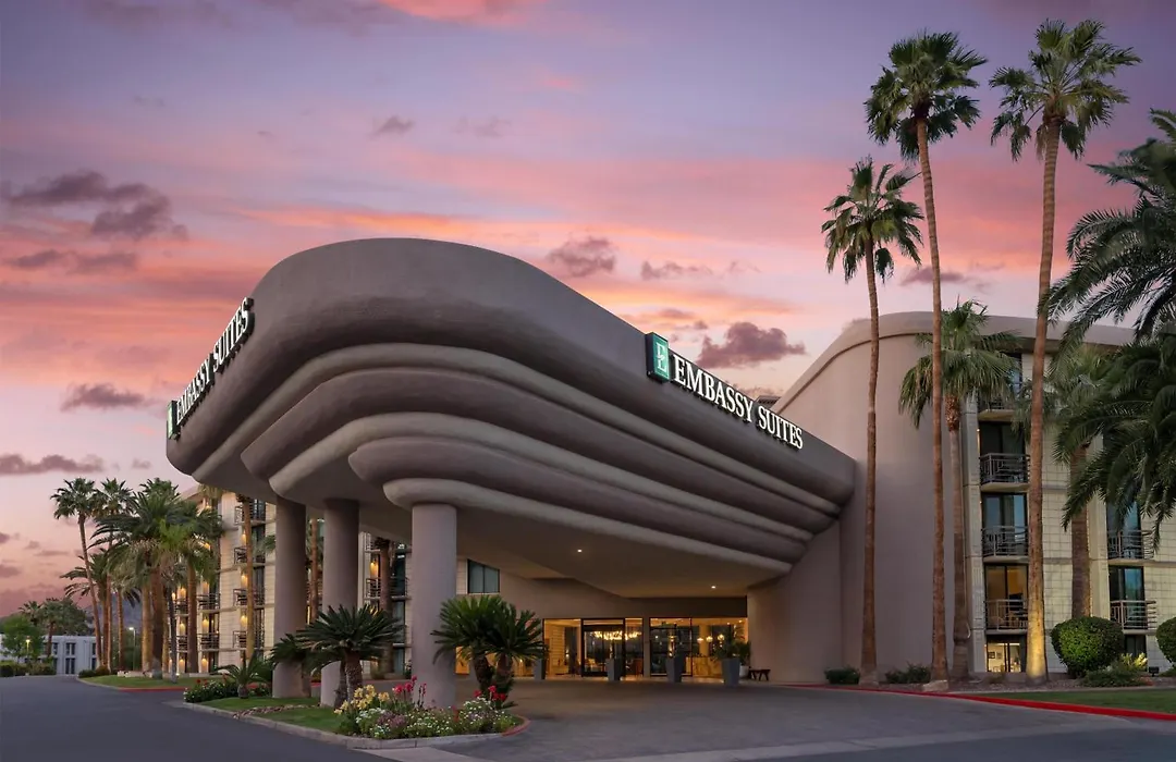Embassy Suites By Hilton Phoenix Biltmore-1