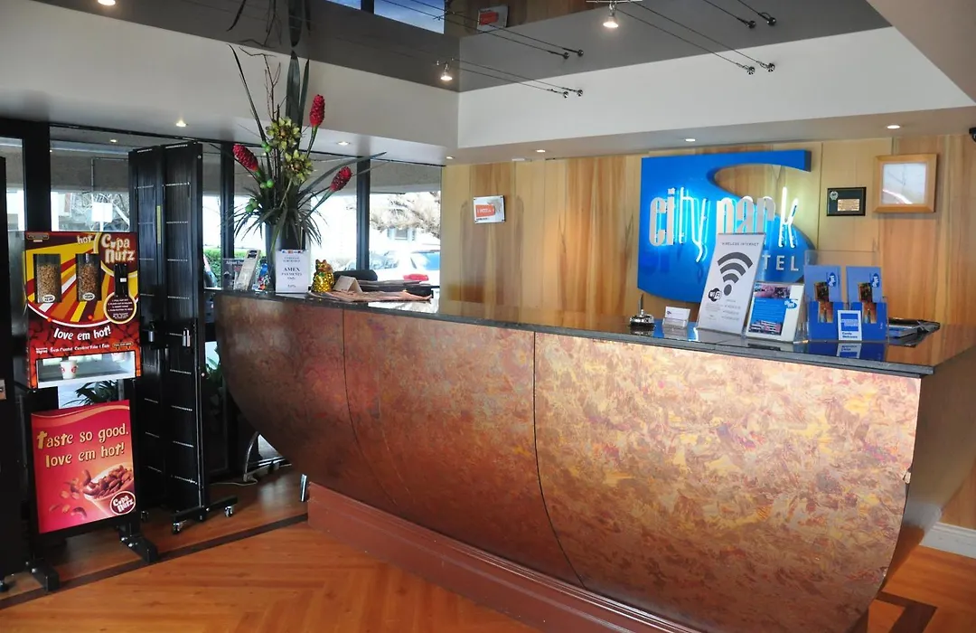 City Park Hotel-1