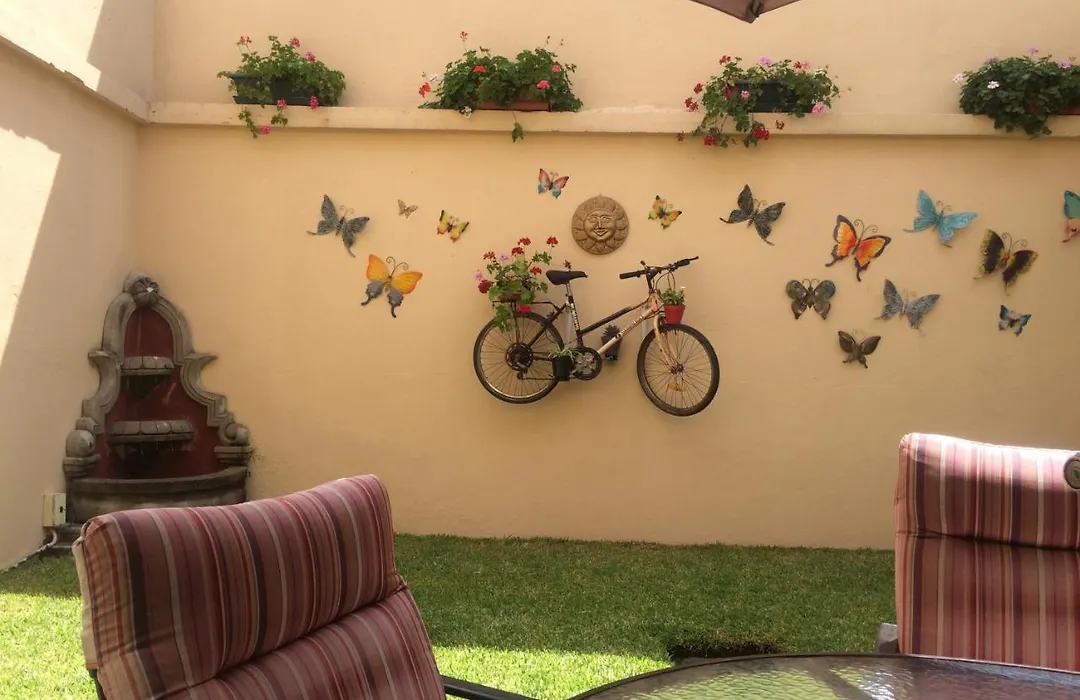 Hostal Los Lagos Inn-1