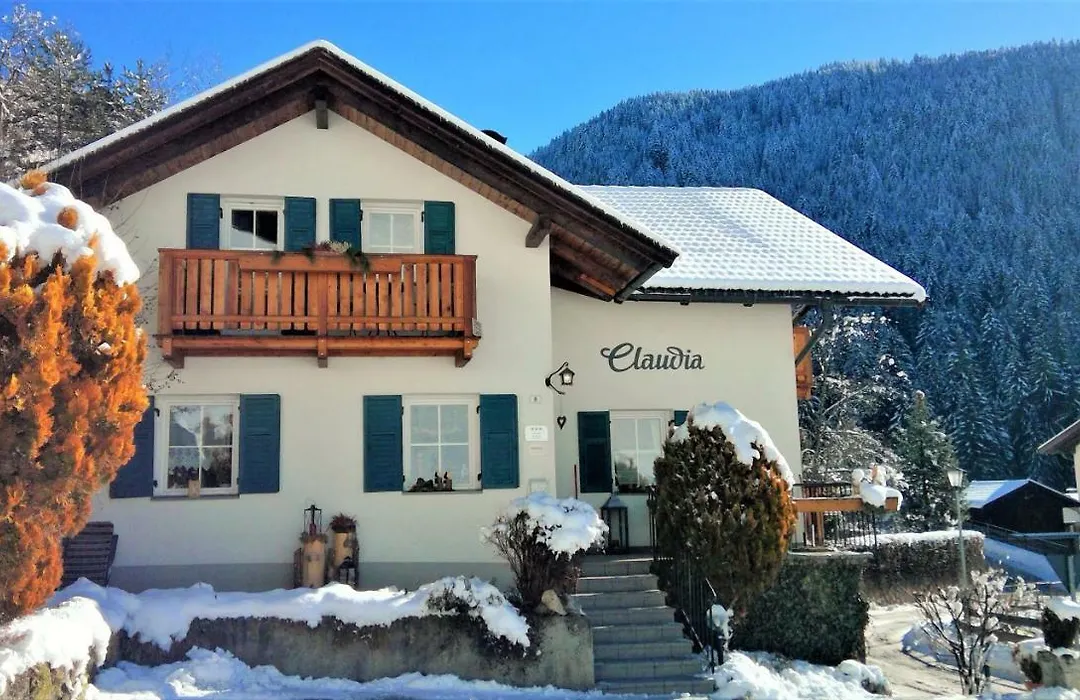 Haus Claudia B&B-1