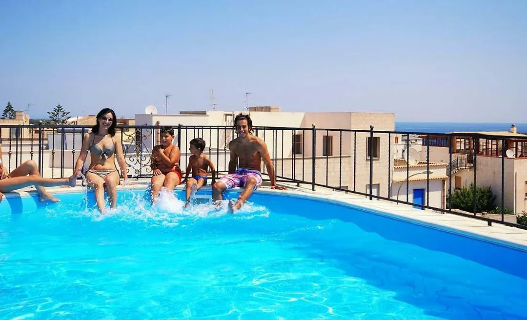 Blue Sea B&B-1