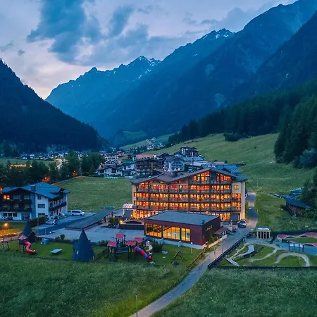 Hotel Sunny Soelden-2